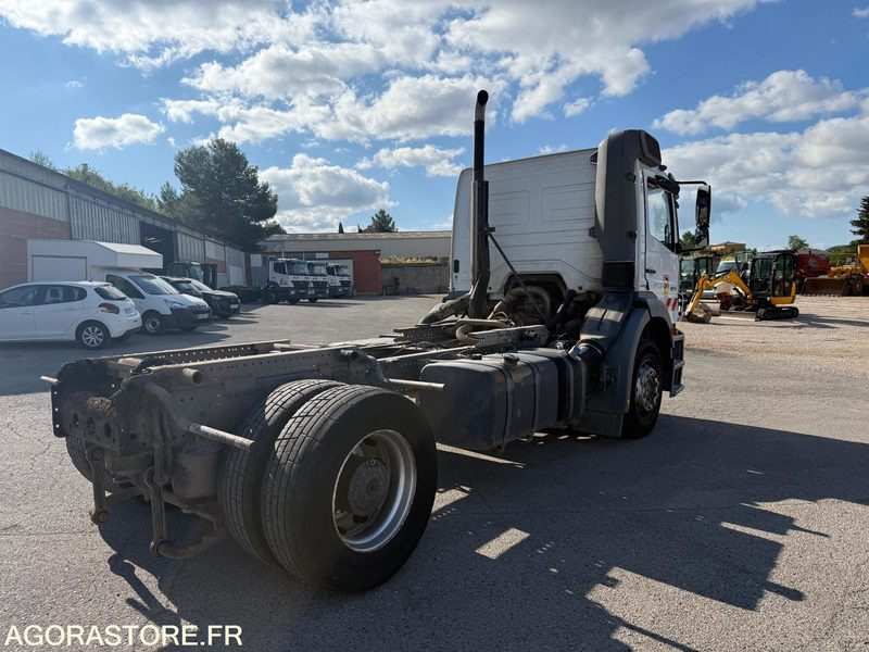 MERCEDES AXOR 1829 - 248604km - 2010 - Camión: foto 5 MERCEDES AXOR 1829 - 248604km - 2010 - Camión: foto 5