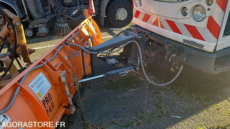 Camión Multicar - Fumo 4x4 EQUIPE VH - 2009 - AJ160MC- PRO449-PRO249: foto 16 Camión Multicar - Fumo 4x4 EQUIPE VH - 2009 - AJ160MC- PRO449-PRO249: foto 16