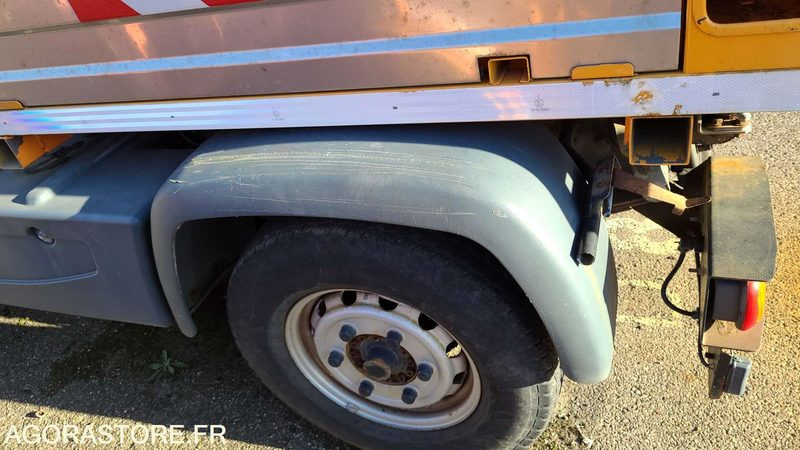 Camión Multicar - Fumo 4x4 EQUIPE VH - 2009 - AJ160MC- PRO449-PRO249: foto 8 Camión Multicar - Fumo 4x4 EQUIPE VH - 2009 - AJ160MC- PRO449-PRO249: foto 8