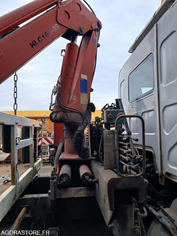 RENAULT MIDLUM BB-204-BN PLATEAU FIX UNE CONTRE VISITE 140500 KM - Camión: foto 5 RENAULT MIDLUM BB-204-BN PLATEAU FIX UNE CONTRE VISITE 140500 KM - Camión: foto 5