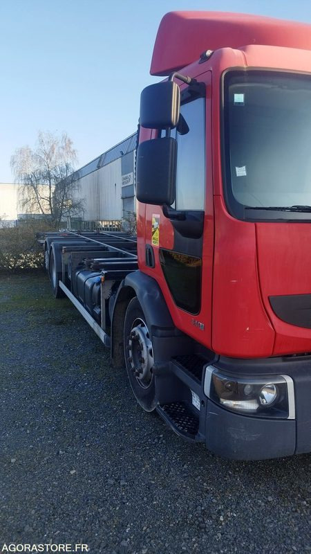 RENAULT PREMIUM 340 DXI - 2012 - 142852 km CJ-342-LE - Camión: foto 2 RENAULT PREMIUM 340 DXI - 2012 - 142852 km CJ-342-LE - Camión: foto 2