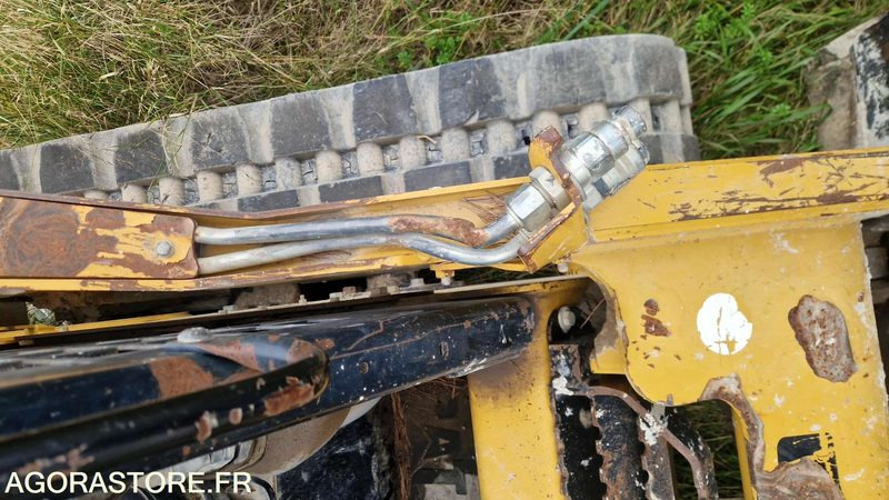 Chargeur compact CATERPILLAR 259B3 - YYZ00411 - 2011 - 3581h - Minicargadora de cadenas: foto 5 Chargeur compact CATERPILLAR 259B3 - YYZ00411 - 2011 - 3581h - Minicargadora de cadenas: foto 5