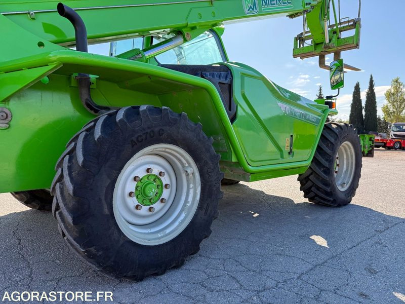 Manipulador telescópico Chariot télescopique MERLO P40.17: foto 11