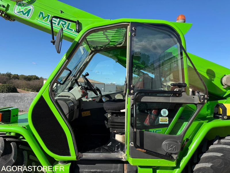 Manipulador telescópico Chariot télescopique MERLO P40.17: foto 17