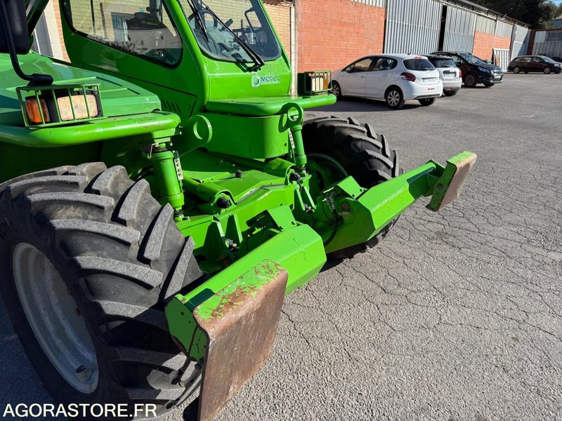 Manipulador telescópico Chariot télescopique MERLO P40.17: foto 13