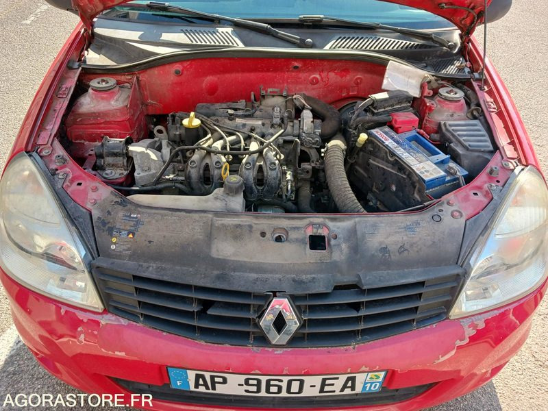 Clio 2010 - 99 363 km - Coche: foto 4 Clio 2010 - 99 363 km - Coche: foto 4