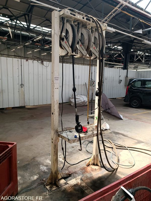 DISTRIBUTEUR HUILE VIDANGE TUYAU 30M POUR STOCKAGE A DISTANCE - Herramienta/ Equipo: foto 1 DISTRIBUTEUR HUILE VIDANGE TUYAU 30M POUR STOCKAGE A DISTANCE - Herramienta/ Equipo: foto 1