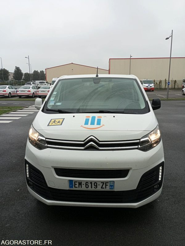 EM-619-ZF - Roulant - CITROEN JUMPY SPACE TOURER - VP - 240 733 Kms - Minibús, Furgoneta de pasajeros: foto 4 EM-619-ZF - Roulant - CITROEN JUMPY SPACE TOURER - VP - 240 733 Kms - Minibús, Furgoneta de pasajeros: foto 4