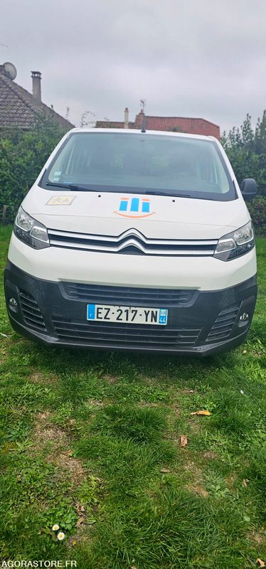EZ-217-YN - Non Roulant - CITROEN JUMPY SPACE TOURER - VP - 224 323 Kms - Minibús, Furgoneta de pasajeros: foto 3 EZ-217-YN - Non Roulant - CITROEN JUMPY SPACE TOURER - VP - 224 323 Kms - Minibús, Furgoneta de pasajeros: foto 3