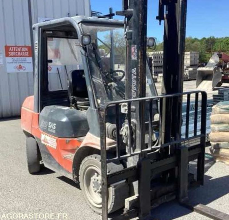 Chariot élévateur TOYOTA 627FDF30 - GNR-2022- 8170 heures - Equipo de manutención: foto 2 Chariot élévateur TOYOTA 627FDF30 - GNR-2022- 8170 heures - Equipo de manutención: foto 2