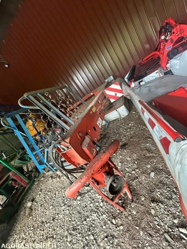 FAUCHEUSE TRAINEE KUHN FC300G 1995 AVEC CONDITIONNEUR - Segadora: foto 3 FAUCHEUSE TRAINEE KUHN FC300G 1995 AVEC CONDITIONNEUR - Segadora: foto 3