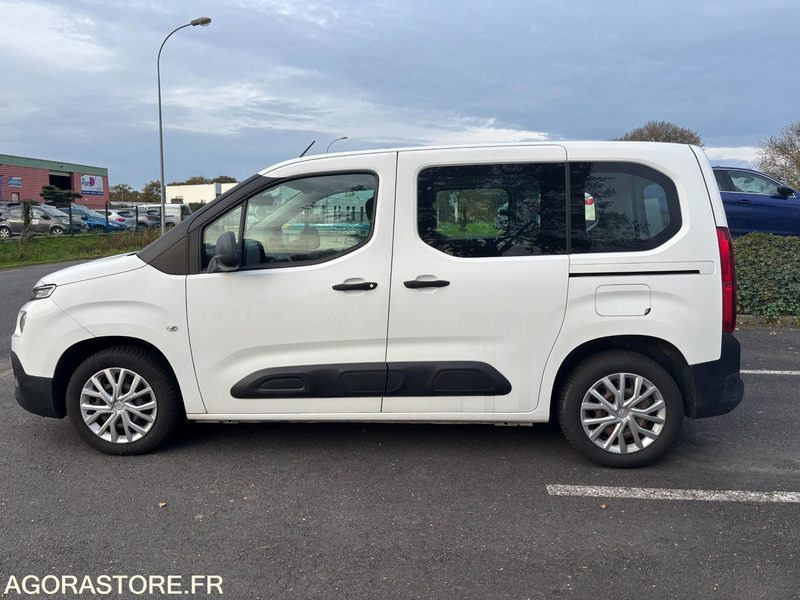 FF-119-CR - Roulant - CITROEN BERLINGO - VP - 166 554 Kms - Coche: foto 1 FF-119-CR - Roulant - CITROEN BERLINGO - VP - 166 554 Kms - Coche: foto 1
