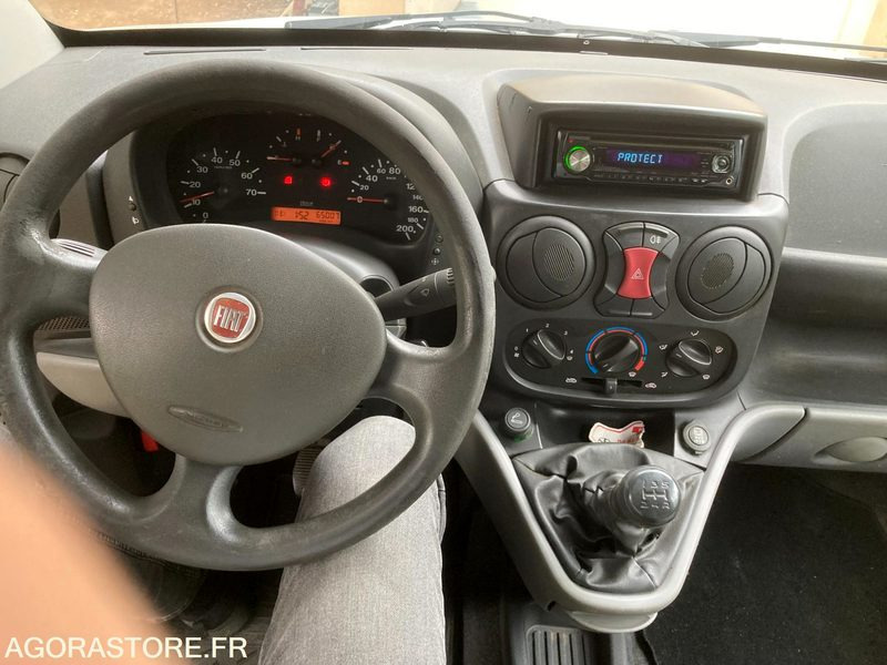 FIAT DOBLO CARGO - 2010 - 65 000 KM - Furgoneta pequeña: foto 5 FIAT DOBLO CARGO - 2010 - 65 000 KM - Furgoneta pequeña: foto 5