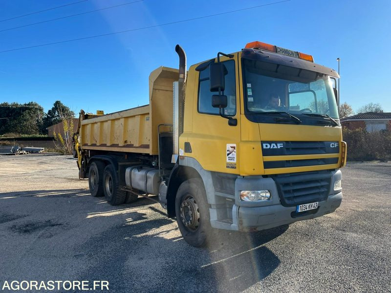 FINISSEUR D’INTERVENTION RAPIDE - DAF - FIR 3000 - 2003 / 335000 KM - Cisterna de riego asfáltico: foto 3 FINISSEUR D’INTERVENTION RAPIDE - DAF - FIR 3000 - 2003 / 335000 KM - Cisterna de riego asfáltico: foto 3