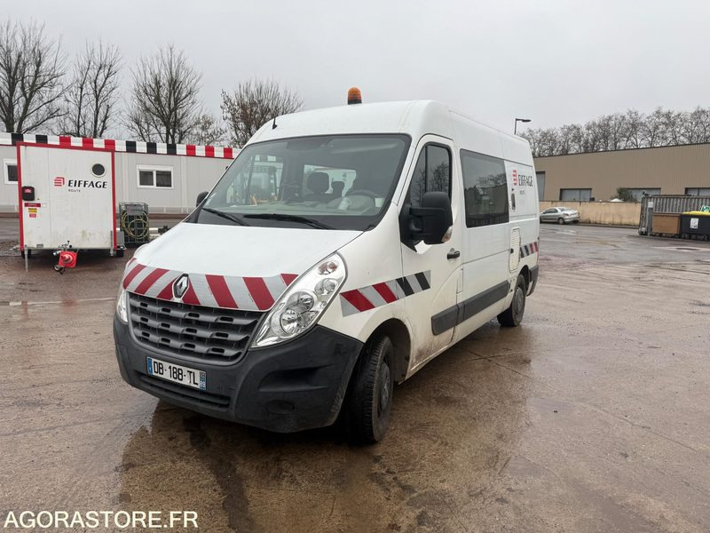 FOURGON RENAULT MASTER TOLE - 7 PLACES - 2013 / 232788Km (20330) - Furgón: foto 2 FOURGON RENAULT MASTER TOLE - 7 PLACES - 2013 / 232788Km (20330) - Furgón: foto 2