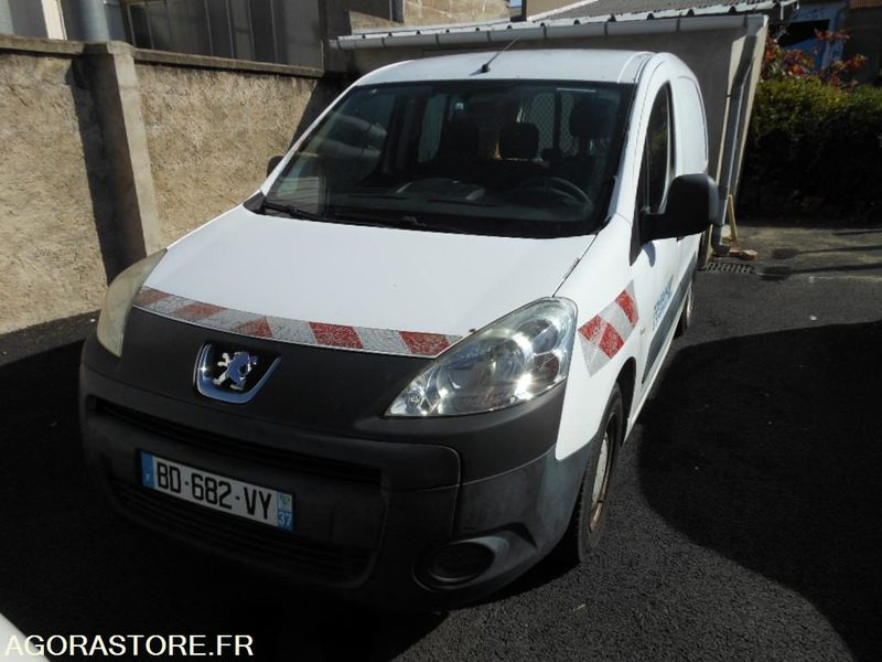 FOURGONNETTE PEUGEOT PARTNER (BE133) - Furgoneta pequeña: foto 1 FOURGONNETTE PEUGEOT PARTNER (BE133) - Furgoneta pequeña: foto 1