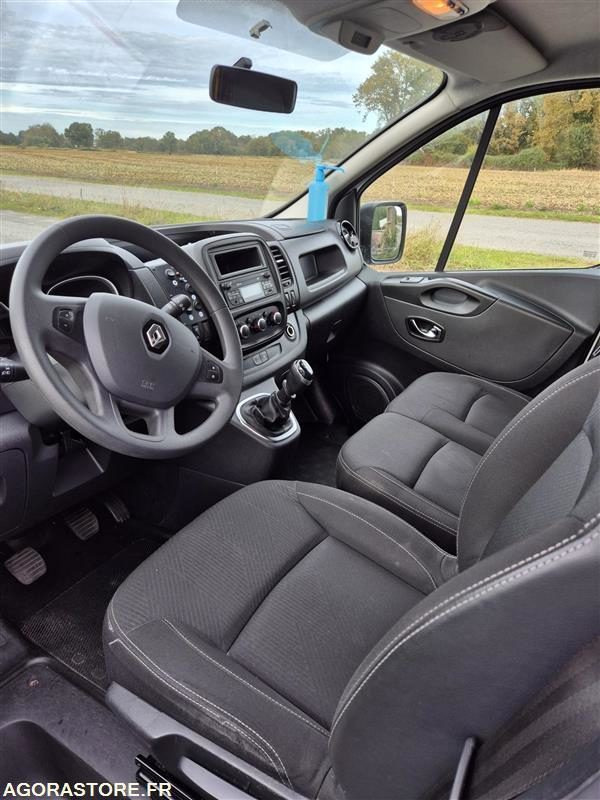 FX-803-DH - Roulant - RENAULT TRAFIC - VASP - 367 800 Kms - Furgón: foto 5 FX-803-DH - Roulant - RENAULT TRAFIC - VASP - 367 800 Kms - Furgón: foto 5