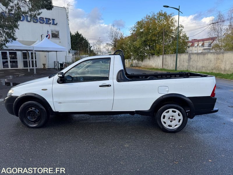 Fiat Strada II Pick Up 1.3 MJTD - Pick-up: foto 3 Fiat Strada II Pick Up 1.3 MJTD - Pick-up: foto 3