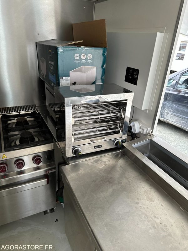 Foodtruck tout équipé - Camión tienda: foto 5 Foodtruck tout équipé - Camión tienda: foto 5