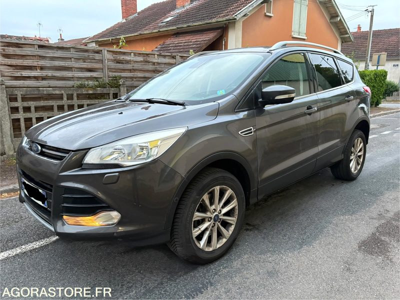 Ford Kuga 2.0l Tdci Powershift 4x4 - 2016 - 270 000km - Coche: foto 3 Ford Kuga 2.0l Tdci Powershift 4x4 - 2016 - 270 000km - Coche: foto 3