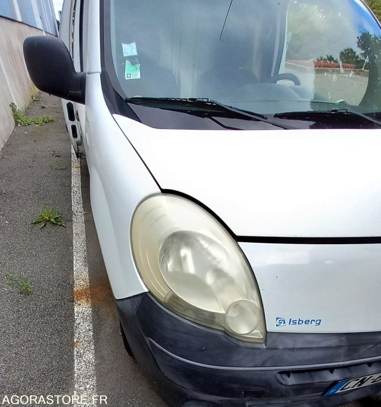 Fourgonnette frigorifique - RENAULT CN607VC - Furgoneta pequeña: foto 3 Fourgonnette frigorifique - RENAULT CN607VC - Furgoneta pequeña: foto 3