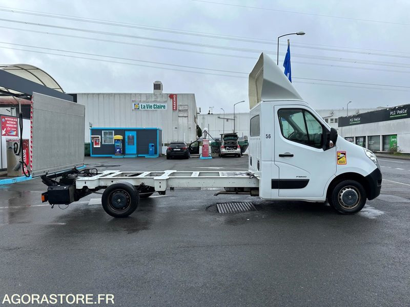 Renault Master III 2.3 DCI Plateau avec Hayon - Furgoneta: foto 5 Renault Master III 2.3 DCI Plateau avec Hayon - Furgoneta: foto 5