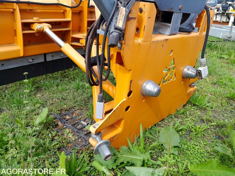 Lame à neige Europe Service Agilo25 (LN062) - Maquinaria de jardinería: foto 3 Lame à neige Europe Service Agilo25 (LN062) - Maquinaria de jardinería: foto 3