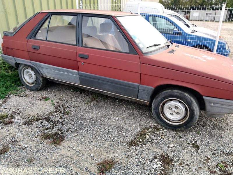 Lot A1 Renault 11 - Coche: foto 2 Lot A1 Renault 11 - Coche: foto 2