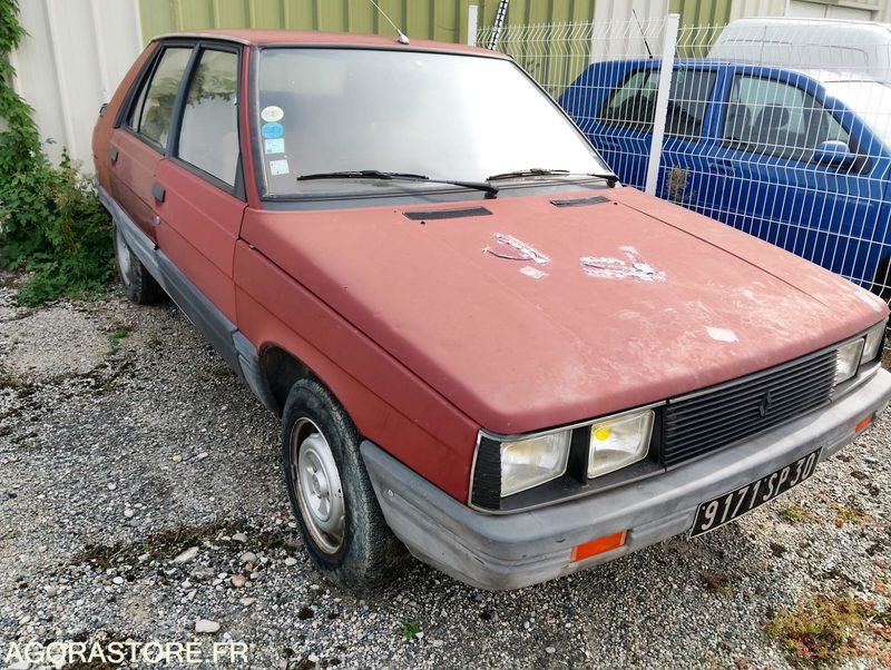 Lot A1 Renault 11 - Coche: foto 1 Lot A1 Renault 11 - Coche: foto 1