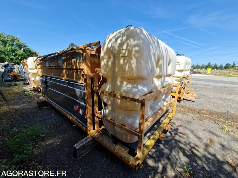 Lot de 4 saleuse Acometis 6 mètres cubes pour pièces - Esparcidor de sal: foto 3 Lot de 4 saleuse Acometis 6 mètres cubes pour pièces - Esparcidor de sal: foto 3