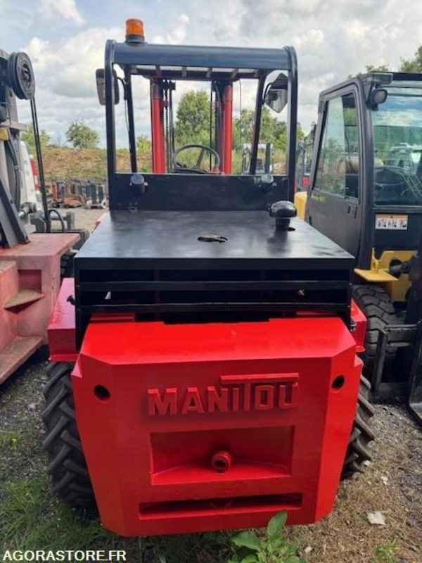 MANITOU - MC30N - FRONTAL DIESEL TOUT TERRAIN - 1994 - Carretilla elevadora diésel: foto 2 MANITOU - MC30N - FRONTAL DIESEL TOUT TERRAIN - 1994 - Carretilla elevadora diésel: foto 2