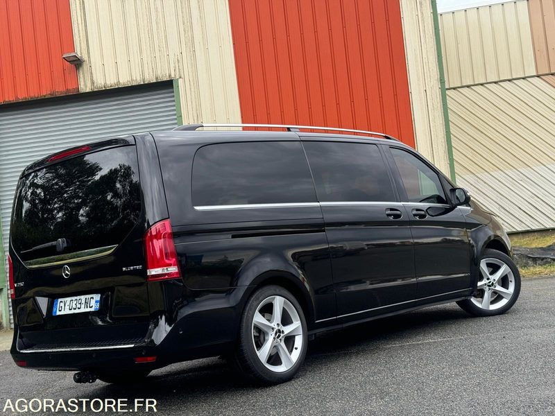 MERCEDES CLASSE V 250 190 CV EXTRA LONG 8 PLACES - 2015 - 185000km - PRIX TTC - Minibús, Furgoneta de pasajeros: foto 2 MERCEDES CLASSE V 250 190 CV EXTRA LONG 8 PLACES - 2015 - 185000km - PRIX TTC - Minibús, Furgoneta de pasajeros: foto 2