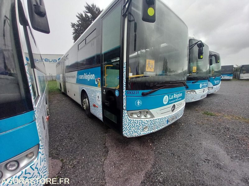 MERCEDES INTOURO 13m N°093231 - Autobús escolar: foto 1 MERCEDES INTOURO 13m N°093231 - Autobús escolar: foto 1