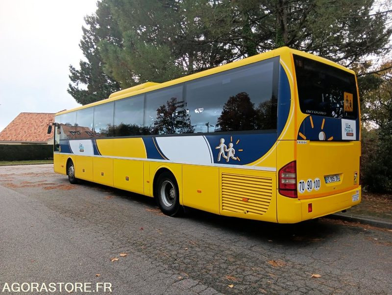 MERCEDES INTOURO N°093084 - Autobús escolar: foto 2 MERCEDES INTOURO N°093084 - Autobús escolar: foto 2