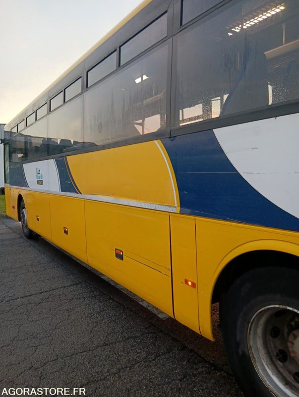 MERCEDES INTOURO N°093383 - Autobús escolar: foto 3 MERCEDES INTOURO N°093383 - Autobús escolar: foto 3