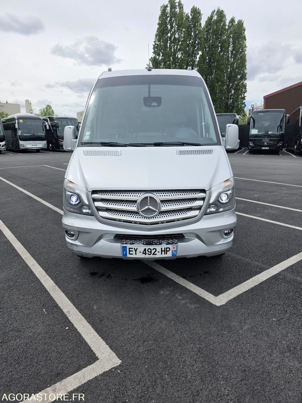 MERCEDES SPRINTER TOURISME 19+1+1 VIP - 2018 - 180 000 km - Autocar: foto 4 MERCEDES SPRINTER TOURISME 19+1+1 VIP - 2018 - 180 000 km - Autocar: foto 4