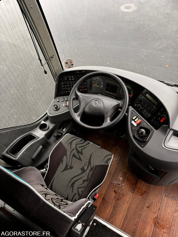 MERCEDES TOURISMO 16 RHD / 13M / 53+1+1+WC+PMR / 592 350KM - Autocar: foto 4 MERCEDES TOURISMO 16 RHD / 13M / 53+1+1+WC+PMR / 592 350KM - Autocar: foto 4