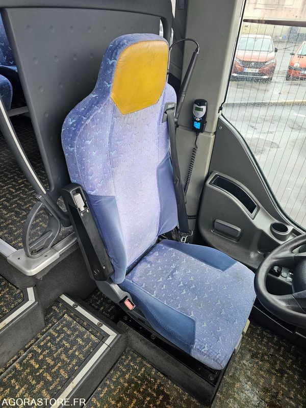 MERCEDES TOURISMO - 2012 - 884 000km - CF562CP - Autocar: foto 5 MERCEDES TOURISMO - 2012 - 884 000km - CF562CP - Autocar: foto 5