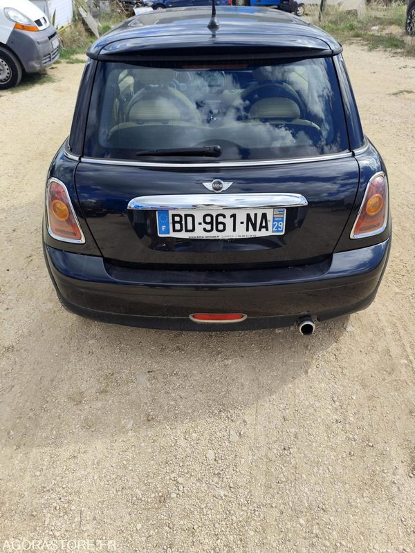 MINI COOPER 1.6 120CV - 2006 - 170500KMS - Coche: foto 5 MINI COOPER 1.6 120CV - 2006 - 170500KMS - Coche: foto 5