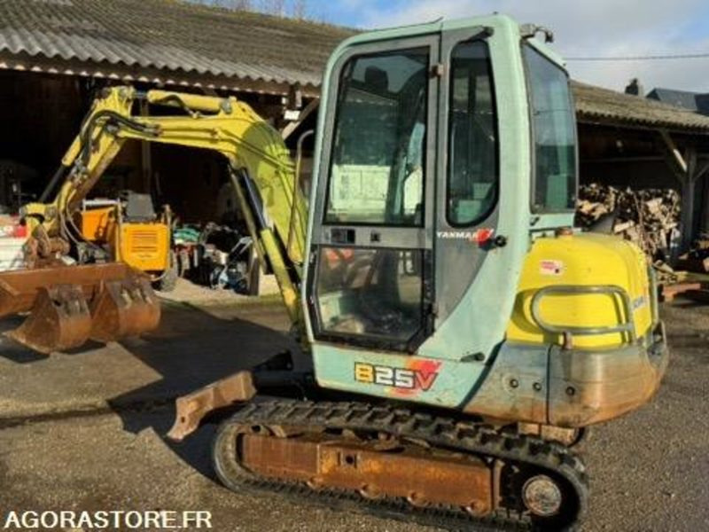 Excavadora MINI-PELLE - YANMAR B25 V - 2,7 Tonnes - 2000 - 8471H: foto 20 Excavadora MINI-PELLE - YANMAR B25 V - 2,7 Tonnes - 2000 - 8471H: foto 20