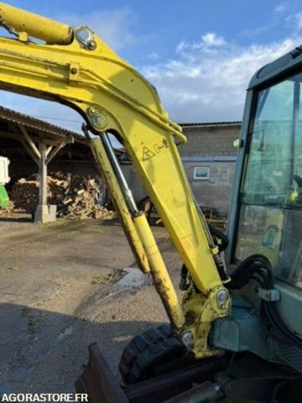 Excavadora MINI-PELLE - YANMAR B25 V - 2,7 Tonnes - 2000 - 8471H: foto 7 Excavadora MINI-PELLE - YANMAR B25 V - 2,7 Tonnes - 2000 - 8471H: foto 7