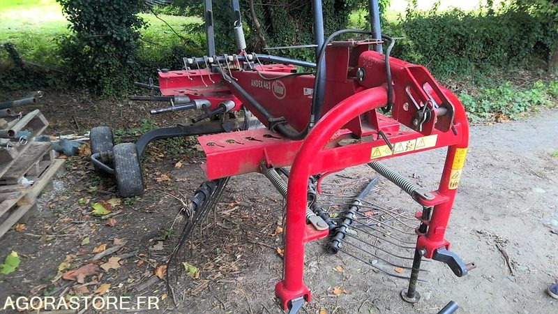 ANDAINEUR VICON - ANDEX 463 (année 2010) - Maquinaria agrícola: foto 4 ANDAINEUR VICON - ANDEX 463 (année 2010) - Maquinaria agrícola: foto 4