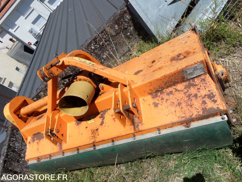 Rotobroyeur frontal noremat XP2000 -2009- N2GF - Maquinaria agrícola: foto 3 Rotobroyeur frontal noremat XP2000 -2009- N2GF - Maquinaria agrícola: foto 3