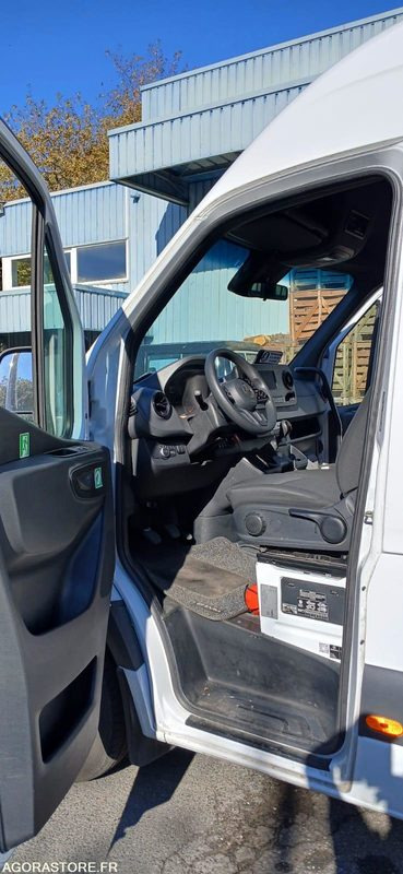 Mercedes sprinter 09/2021 BVM 22+1 places 120000kms - Minibús, Furgoneta de pasajeros: foto 4 Mercedes sprinter 09/2021 BVM 22+1 places 120000kms - Minibús, Furgoneta de pasajeros: foto 4