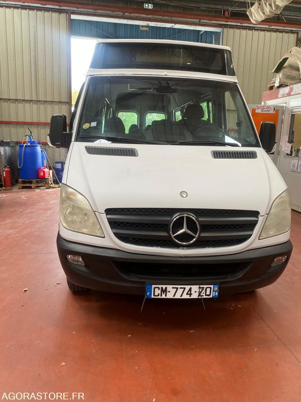 Mercedes sprinter 11/2012 162000 kms BVM 22+1 places climatisation ralentisseur - Minibús, Furgoneta de pasajeros: foto 3 Mercedes sprinter 11/2012 162000 kms BVM 22+1 places climatisation ralentisseur - Minibús, Furgoneta de pasajeros: foto 3