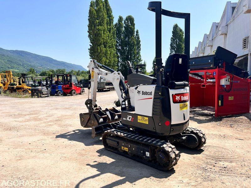 Mini-pelle 1T Bobcat E10 Z comme neuve - Année 2023 - 135heures - Excavadora: foto 2 Mini-pelle 1T Bobcat E10 Z comme neuve - Année 2023 - 135heures - Excavadora: foto 2
