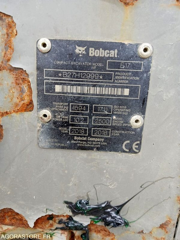 Mini pelle Bobcat E17 avec 2 godets - Excavadora: foto 2 Mini pelle Bobcat E17 avec 2 godets - Excavadora: foto 2