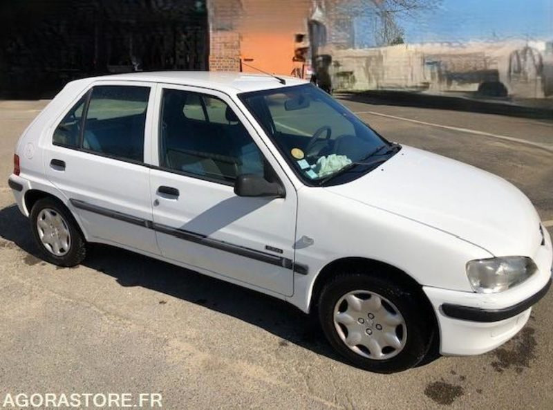 PEUGEOT 106 FINITION ZEN ESSENCE - Coche: foto 2 PEUGEOT 106 FINITION ZEN ESSENCE - Coche: foto 2