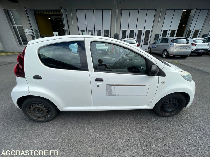 PEUGEOT 107 CL-911-LP - Coche: foto 4 PEUGEOT 107 CL-911-LP - Coche: foto 4