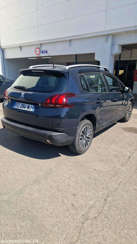 PEUGEOT 2008 - 2018 - 135495KM - SUV/ Todoterreno: foto 3 PEUGEOT 2008 - 2018 - 135495KM - SUV/ Todoterreno: foto 3